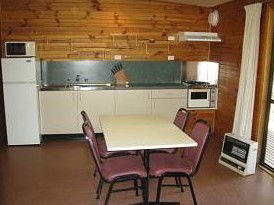 Anglers Reach Lakeside Village - Taree Accommodation 0