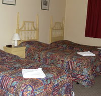 Knickerbocker Hotel Motel - Taree Accommodation