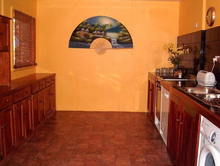 Golden Hearth Cottages - Taree Accommodation 2