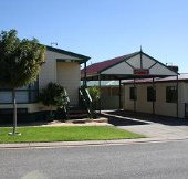 Outback Villas - Taree Accommodation