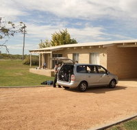 Cervantes Holiday Homes  Units - Taree Accommodation