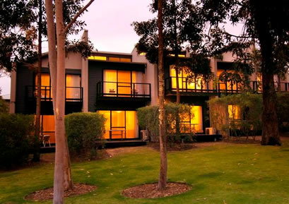 Margarets Forest Holiday Apartments - Taree Accommodation 3