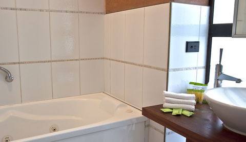 Best Western Pemberton Hotel - Taree Accommodation 1