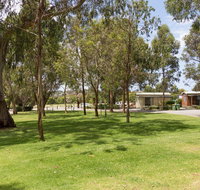 A Maze'N Things Holiday Park and Motel - Taree Accommodation