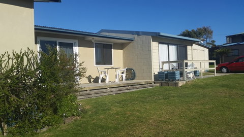 Carmen's Inn - Taree Accommodation 2