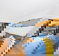 Dolphin Cove  North Haven - Taree Accommodation