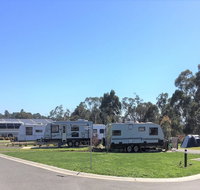 Lilydale Pine Hill Caravan Park