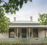 Magnolia Cottage - Taree Accommodation