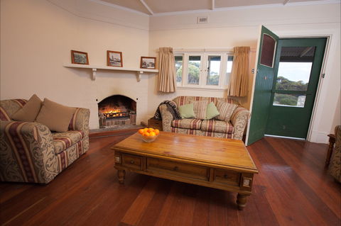 Managers Lodge - Innes National Park - Taree Accommodation 1