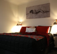 Silverdown Guesthouse - Taree Accommodation