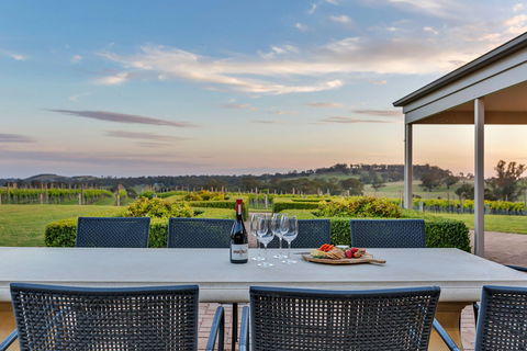 Simon Tolley Lodge - Taree Accommodation 2