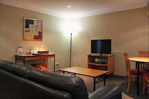 Wollongong Serviced Apartments - Taree Accommodation 2