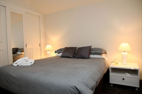 Apartments On-The-Park: Prince - Taree Accommodation 2