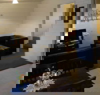 BJs Short Stay Apartments - Taree Accommodation