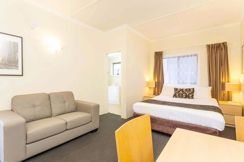 Club Motel And Apartments - Taree Accommodation 2