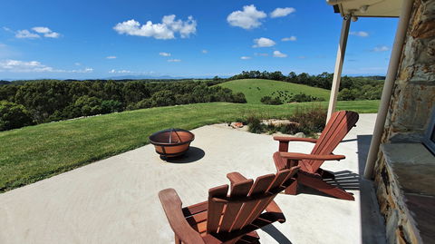 Eagle Rock Retreat - Taree Accommodation 2