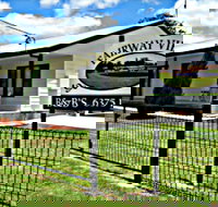 Fairway View Cottage - Taree Accommodation