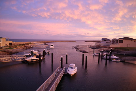 Grandview House Port Vincent Marina - Taree Accommodation 0