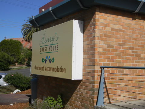 Henry's Quirindi Quality Accommodation - Taree Accommodation 1