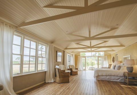 Mayfield Vineyard Cottages - Taree Accommodation 1