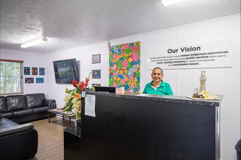 Palm Island Motel - Taree Accommodation 0