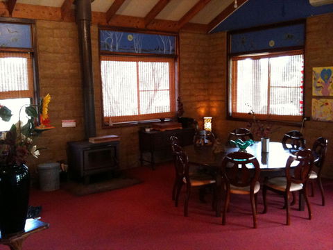 Skywatch Observatory Domestays - Taree Accommodation 2