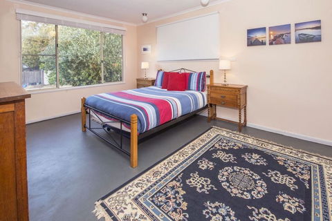 Swell Shack - Taree Accommodation 2
