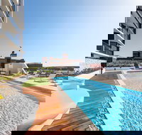 The Milton Brisbane - Taree Accommodation