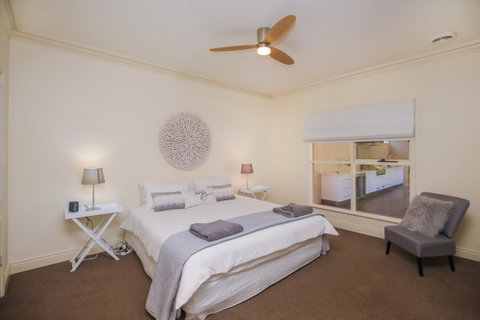 The Hills House At Hahndorf - Taree Accommodation 2