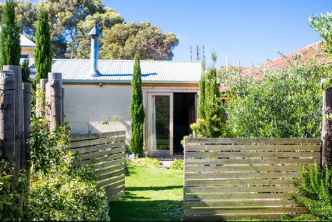 Trader Jack's - Taree Accommodation 1