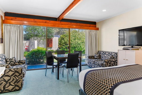 William MacIntosh Motor Lodge - Taree Accommodation 1