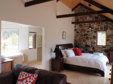 Adventure Bay Retreat - Taree Accommodation 2