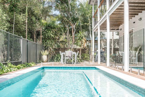 Beach Chalet - Taree Accommodation 0
