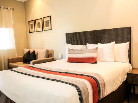 Best Western Bungil Creek Motel - Taree Accommodation 0