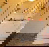 Clyde Cottage - Taree Accommodation