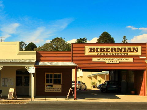 Hibernian Hotel Apartments - Taree Accommodation 1