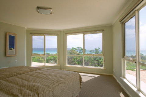 Island Beach Lodge - Taree Accommodation 1