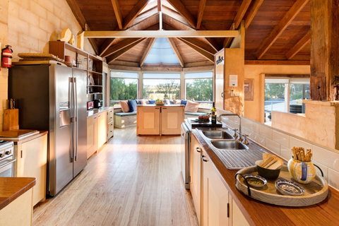 I Villini Estate - Taree Accommodation 2