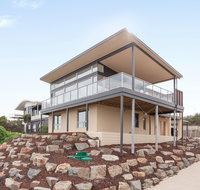 Neighbour Avenue - Taree Accommodation