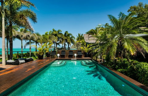 Trinity Beach Palace - Taree Accommodation 2