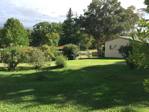 Warrumbungles Mountain Motel - Taree Accommodation 2