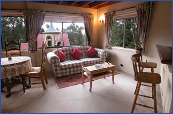 A Camelot Tower And Penthouse - Taree Accommodation 4