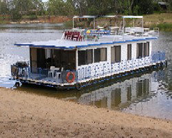 Matahari Houseboats - Taree Accommodation 5