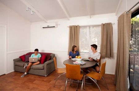 Airport Tourist Village Melbourne - Taree Accommodation 5