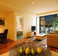 Oaks on Lonsdale - Taree Accommodation