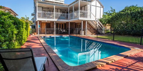 Ainslie Manor BandB - Taree Accommodation 7