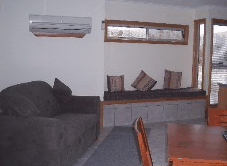 Yakkalla Holiday Cottage - Taree Accommodation 1