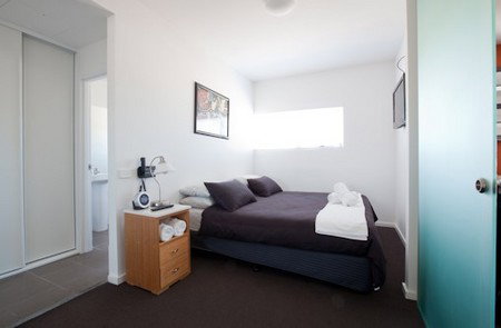 Honeysuckle Executive Apartments - Taree Accommodation 1