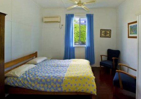 Blue River Shack - Taree Accommodation 3