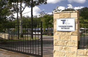 Timbertown Retreat - Taree Accommodation